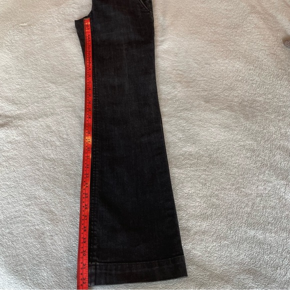 Theory straight leg denim size 2 - Picture 3 of 9